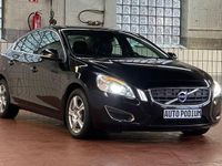 Gebraucht Volvo S60 Summum 163 PS (119 kW) 2013 Ember black / metallic Limousine