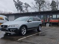 Gebraucht Volvo XC70 Summum 215 PS (158 kW) 2015 Silber Kombi