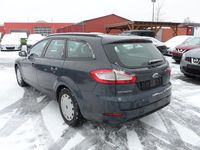 Gebraucht Ford Mondeo Ambiente 116 PS (85 kW) 2014 Grau Kombi