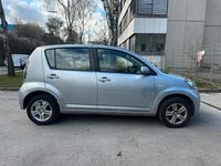 Gebraucht Subaru Justy 69 PS (50 kW) 2010 Silber Kleinwagen