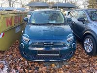 Gebraucht Fiat 500e 86 kW (118 PS) 2023 Grün Limousine