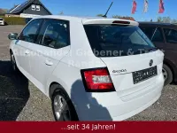 Gebraucht Skoda Fabia Ambition 75 PS (55 kW) 2017 Weiß Limousine