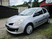 Gebraucht Renault Clio II 75 PS (55 kW) 2006 Silber Limousine