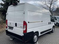 Gebraucht Peugeot Boxer 140 PS (102 kW) 2020 Weiß Van