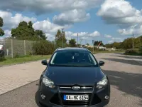Gebraucht Ford Focus 150 PS (110 kW) 2014 Grau Kombi