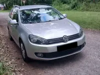 Gebraucht VW Golf VI 105 PS (77 kW) 2011 Silber Kleinwagen