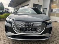Gebraucht Audi Q4 e-tron S-Line 219 kW (299 PS) 2023 Kieselgrau SUV
