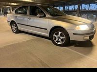 Gebraucht Skoda Octavia 101 PS (74 kW) 2004 Silber Limousine