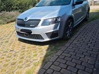 Gebraucht Skoda Octavia RS 184 PS (135 kW) 2014 Silber Kleinwagen