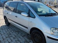 Gebraucht Ford Galaxy 115 PS (84 kW) 2001 Silber Van / Kleinbus