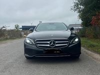 Gebraucht Mercedes E220 194 PS (142 kW) 2017 Schwarz Limousine
