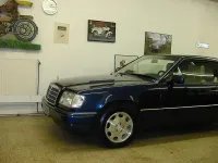 Gebraucht Mercedes E200 136 PS (100 kW) 1995 Blau Coupé
