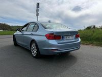 Gebraucht BMW 328 245 PS (180 kW) 2012 Blau Limousine