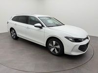 Gebraucht VW Passat Business 150 PS (110 kW) 2024 Weiß Kombi