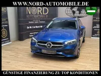 Gebraucht Mercedes C200 Avantgarde 163 PS (119 kW) 2023 Blau Kombi