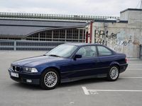 Gebraucht BMW 325 192 PS (141 kW) 1992 Blau Coupé