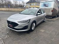 Gebraucht Ford Focus Cool & Connect 120 PS (88 kW) 2022 Silber Kombi