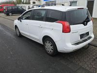 Gebraucht Peugeot 5008 156 PS (114 kW) 2012 Weiß Van / Kleinbus