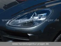 Gebraucht Porsche Macan 245 PS (180 kW) 2021 Grau SUV