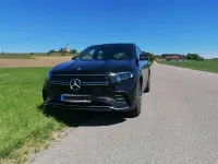 Gebraucht Mercedes EQA300 AMG 167 kW (228 PS) 2023 Schwarz SUV