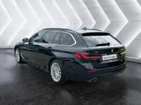 Gebraucht BMW 530e 292 PS (214 kW) 2023 Schwarz Limousine