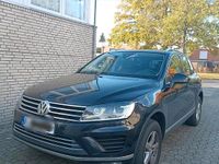 Gebraucht VW Touareg 262 PS (192 kW) 2015 Schwarz SUV