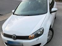 Gebraucht VW Golf VI 105 PS (77 kW) 2009 Weiß Kleinwagen