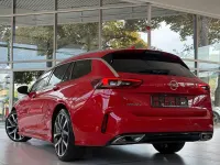 Gebraucht Opel Insignia 209 PS (153 kW) 2018 Rot Kombi