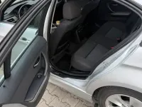 Gebraucht BMW 318 130 PS (95 kW) 2007 Silber Limousine