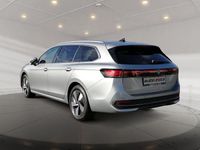 Gebraucht VW Passat Business 150 PS (110 kW) 2024 Silber Kombi