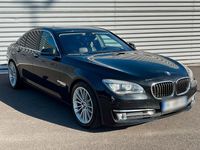 Usata BMW 750 450 CV (330 kW) 2013 Andere farben Berlina