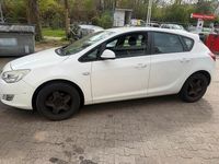 Gebraucht Opel Astra 2010 Weiß Limousine