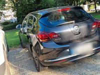 Gebraucht Opel Astra 131 PS (96 kW) 2013 Schwarz Limousine
