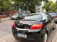 Gebraucht Opel Tigra 90 PS (66 kW) 2006 Schwarz Cabrio