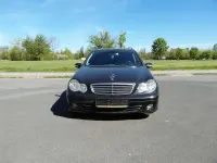 Second-hand Mercedes C220 150 CP (110 kW) 2005 Negru Break