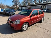 Gebraucht Renault Clio II 58 PS (42 kW) 2005 Rot Limousine