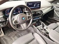 Gebraucht BMW 520 M Sport 190 PS (139 kW) 2023 Schwarz Kombi