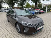 Gebraucht Hyundai Ioniq Style 105 PS (77 kW) 2018 Demitasse brown Kleinwagen