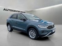 Gebraucht VW T-Roc Life 150 PS (110 kW) 2025 Blau SUV