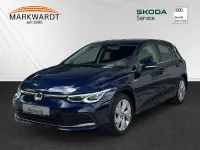 Gebraucht VW Golf VIII Style 150 PS (110 kW) 2023 Atlantic blue metallic (metallic) Limousine