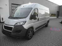 Gebraucht Peugeot Boxer Active 163 PS (119 kW) 2019 Aluminium graumetallic Van
