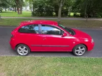 Gebraucht Seat Ibiza 75 PS (55 kW) 2006 Rot Kleinwagen