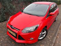 Gebraucht Ford Focus Sport 150 PS (110 kW) 2013 Rot Limousine