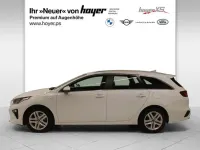 Gebraucht Kia Ceed 136 PS (100 kW) 2021 (wd) cararraweiss Kleinwagen