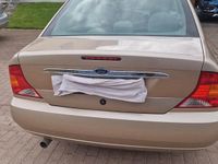 Gebraucht Ford Focus 115 PS (84 kW) 1999 Limousine