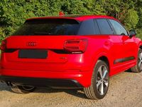 Gebraucht Audi Q2 Comfort 190 PS (139 kW) 2018 Rot SUV
