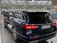 Gebraucht Mercedes E300 245 PS (180 kW) 2018 Blau Kombi