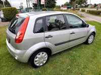Gebraucht Ford Fiesta Fun X 80 PS (58 kW) 2007 Silber Kleinwagen
