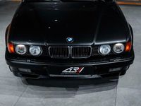 Gebraucht BMW 750 299 PS (219 kW) 1993 Schwarz Limousine