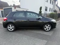 Gebraucht Toyota Auris Executive 132 PS (97 kW) 2012 Schwarz Limousine